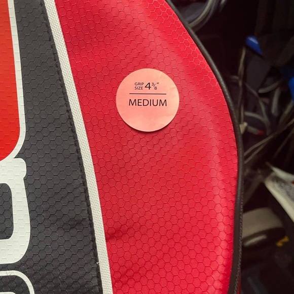 Wilson nCore nFocus MediumTennis Racquet 4 3/8 grip - Picture 3 of 10